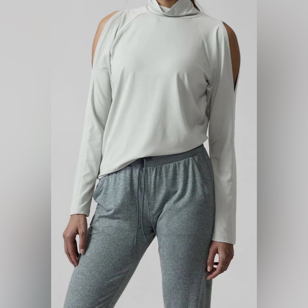 Athleta coast grey haut‎ cold shoulder